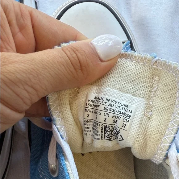 Converse Women’s Classic Blue Sneakers - Picture 5 of 7